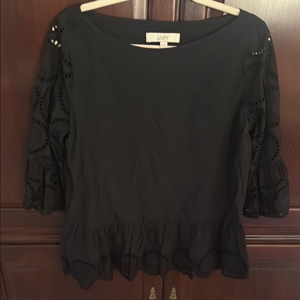 LOFT Black Ruffled 3/4 Sleeve Blouse